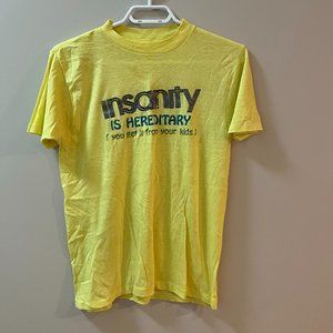 90s Vintage mom-tee!